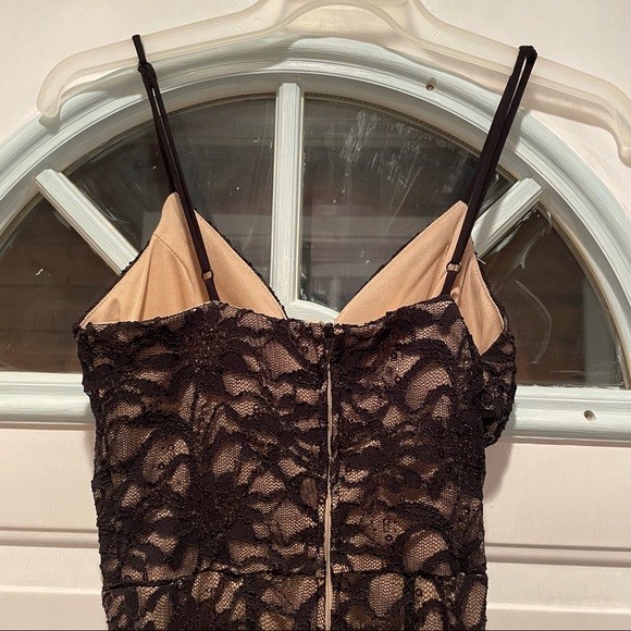 Black Lace Gown - Picture 3 of 8